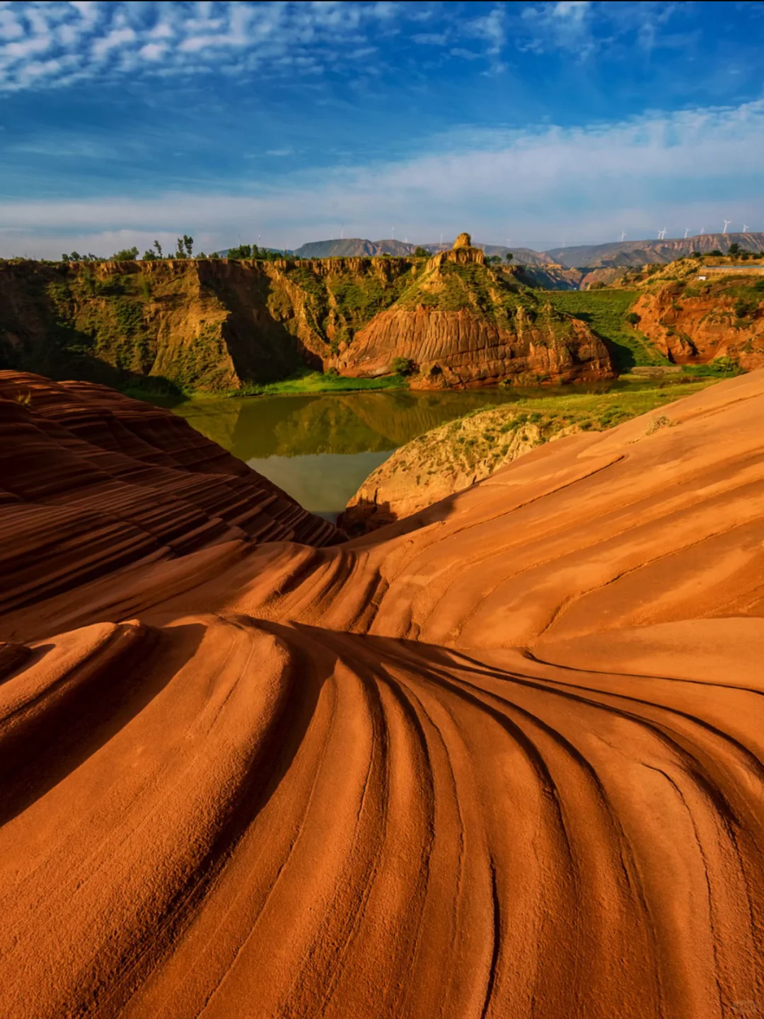 陕西榆林靖边波浪谷·统万城遗址龙城大峡谷