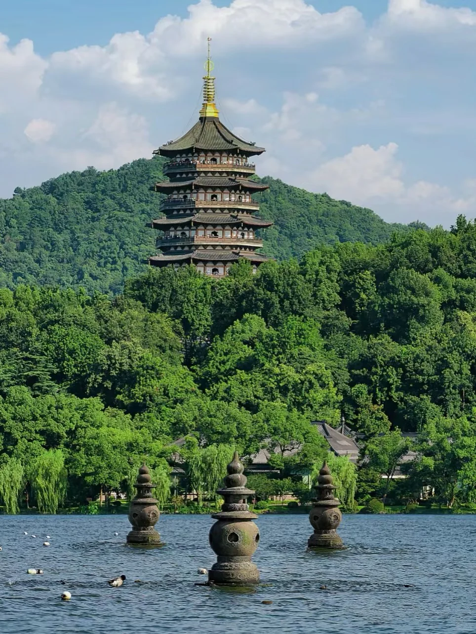 来一趟杭州吹一吹西湖的晚风