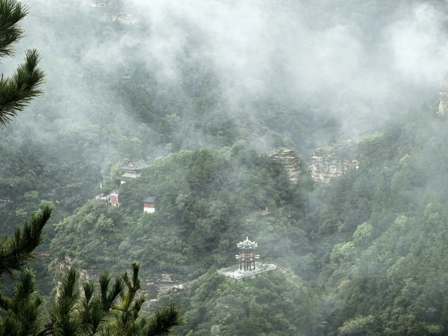 七步沟 | 雨后云雾是最好的滤镜