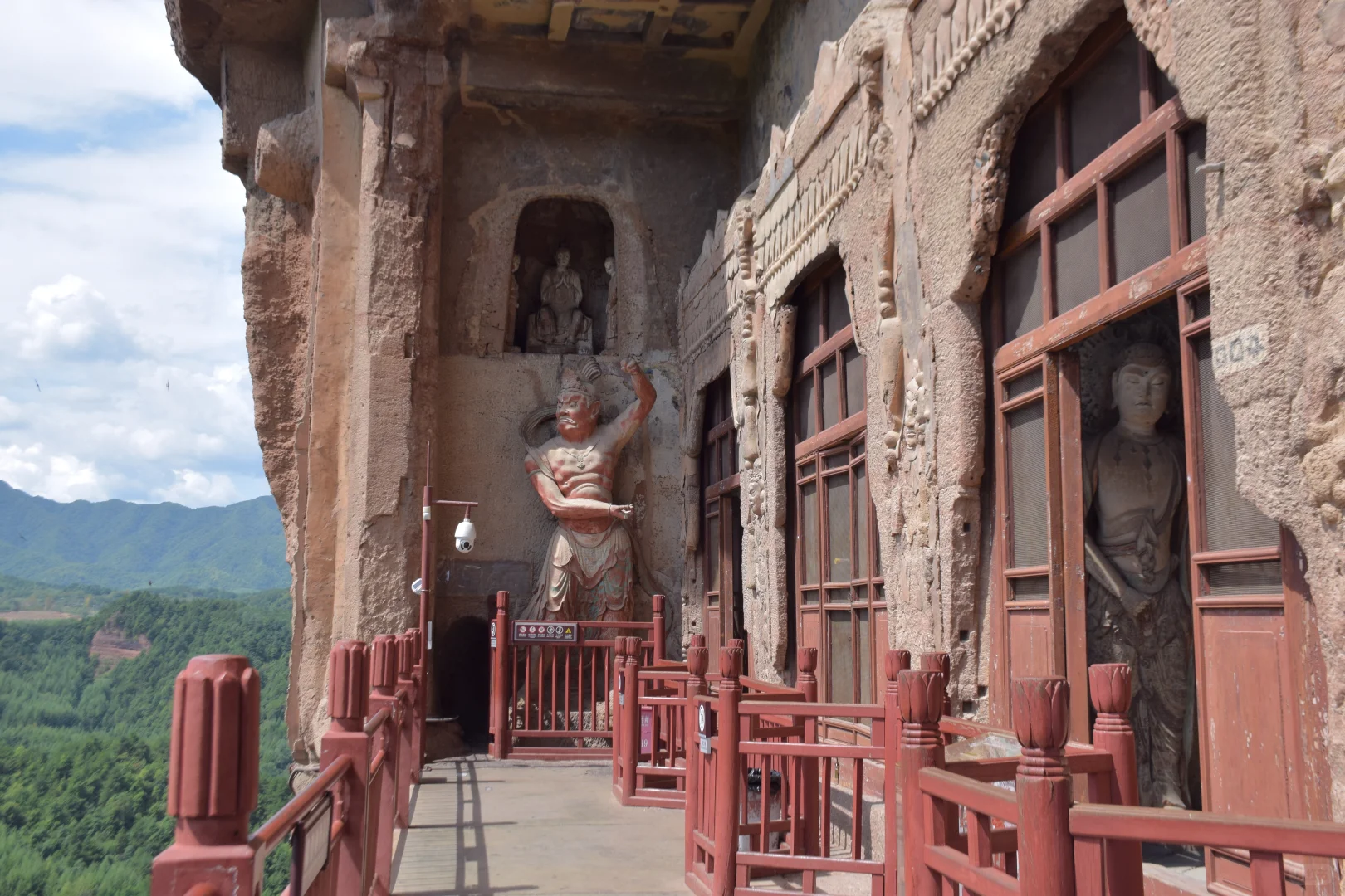 【1—0038】麦积山石窟