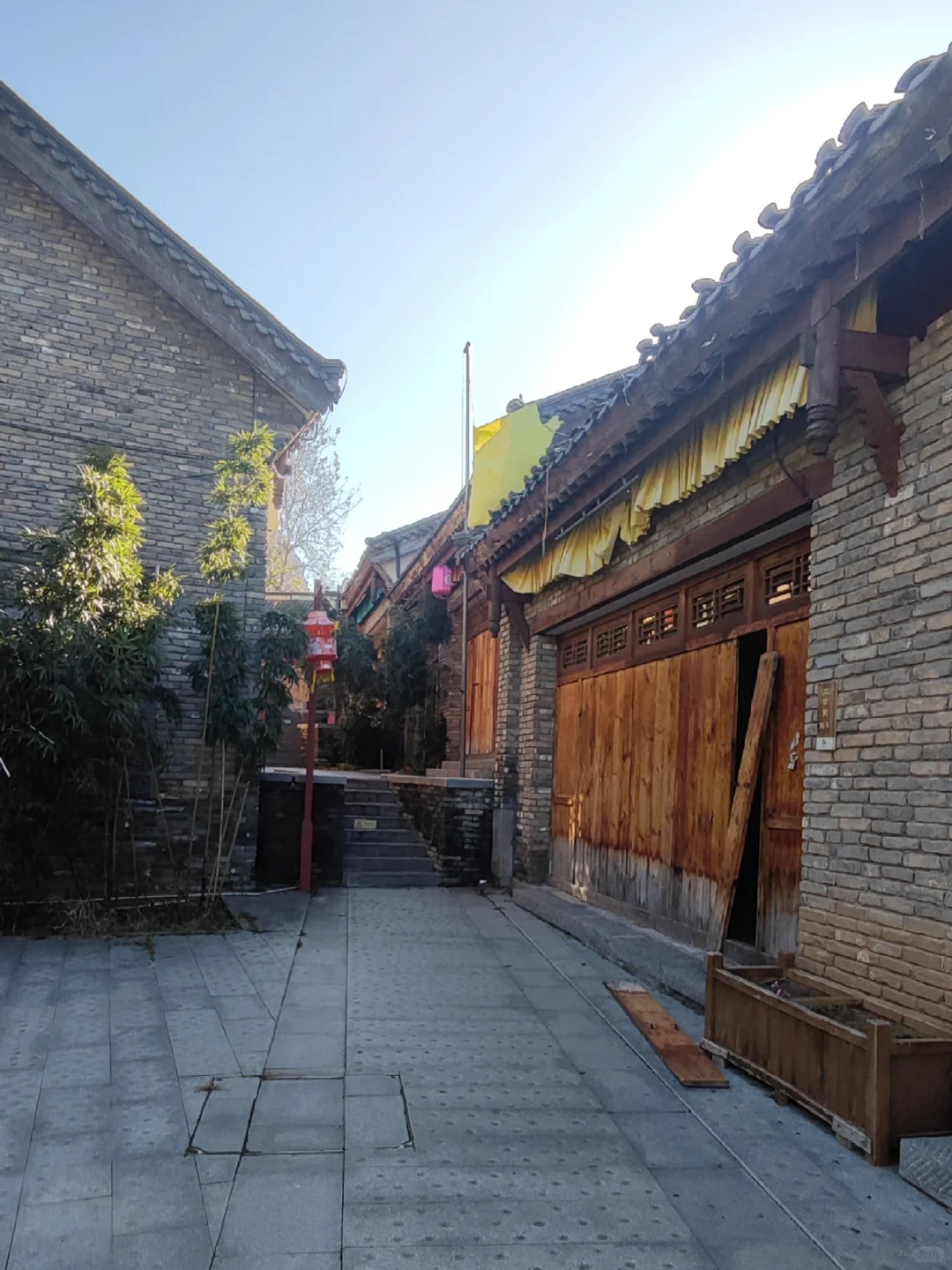 破败不堪的红崖谷，你要闹哪样？