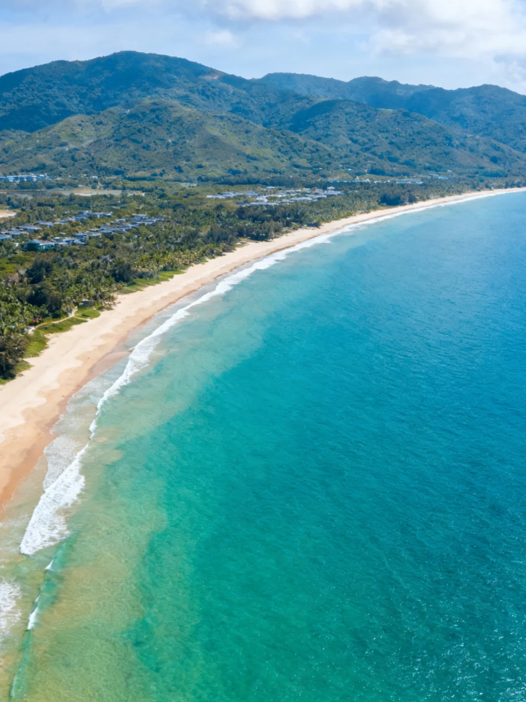 狮子座旅行指南：这三城最能托住你的高光