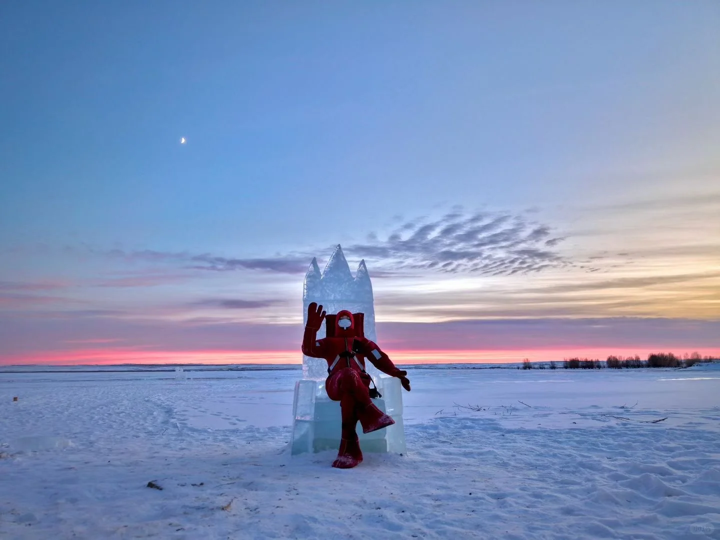 阿勒泰的浮冰玩过了