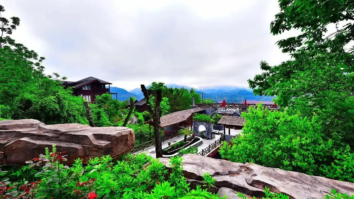 长春天定山旅游度假小镇景区四季玩法全解锁