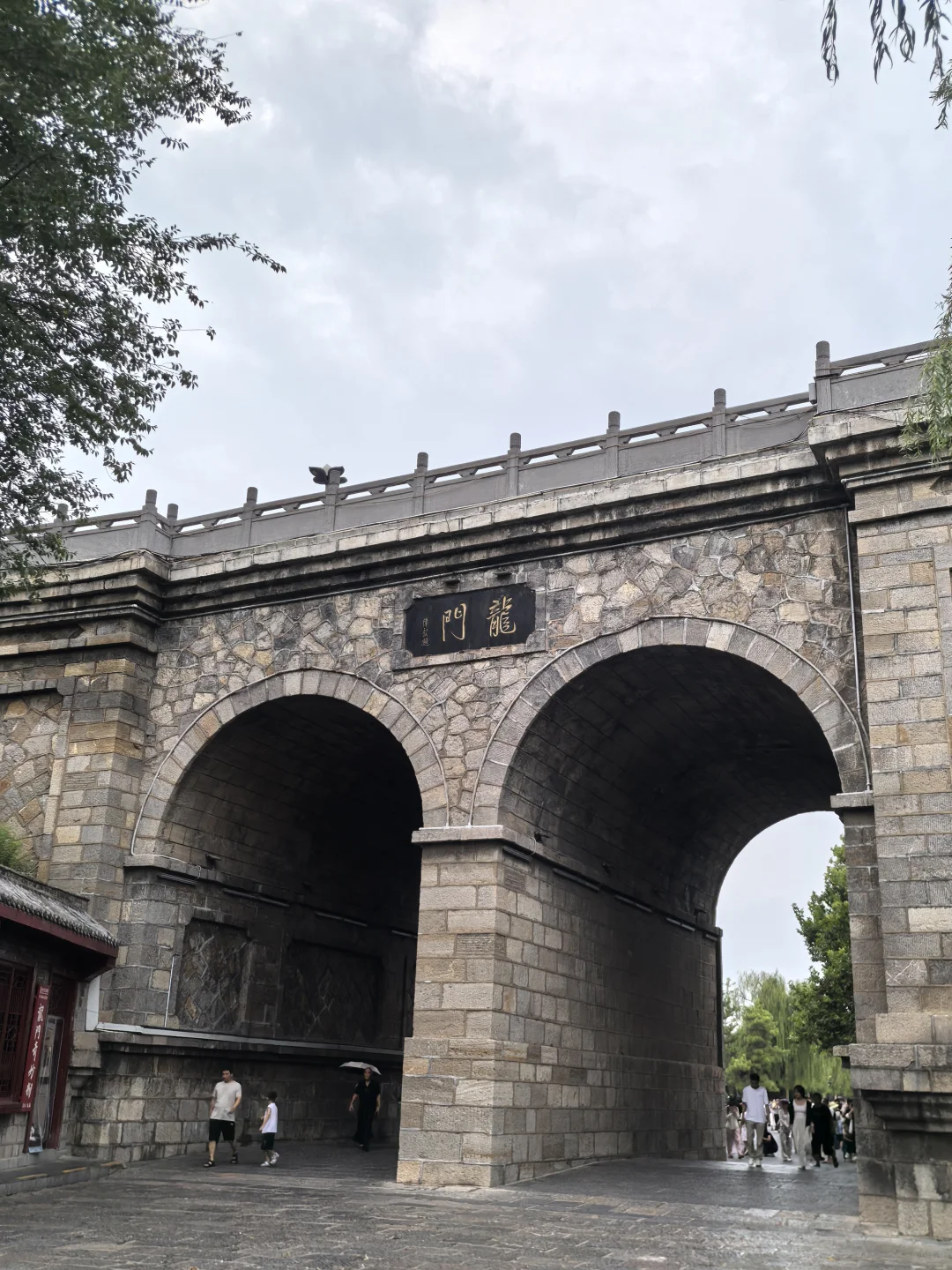 📍洛阳龙门石窟 | 千年佛国的有趣之旅✨