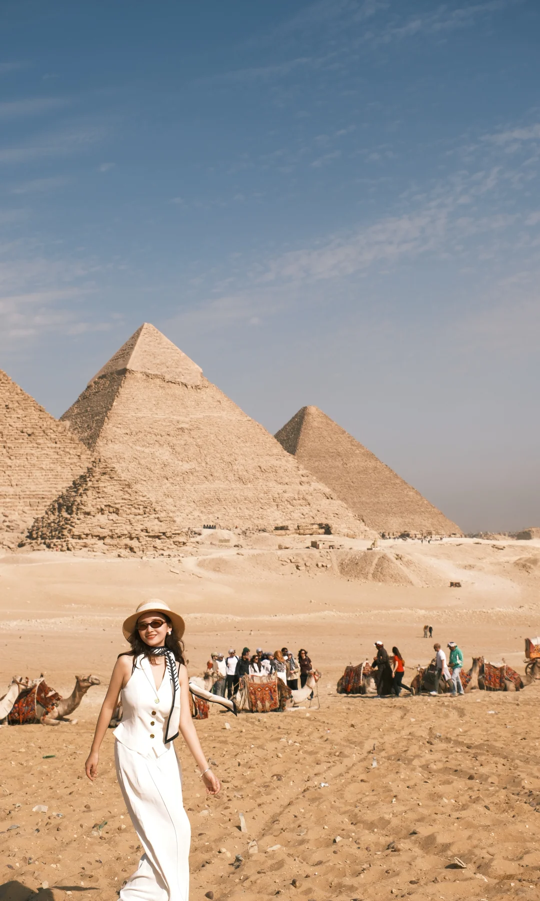 来埃及金字塔必出片