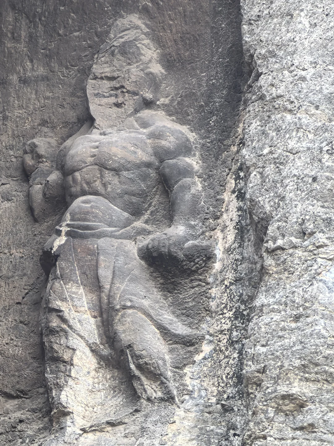 📍洛阳龙门石窟 | 千年佛国的有趣之旅✨