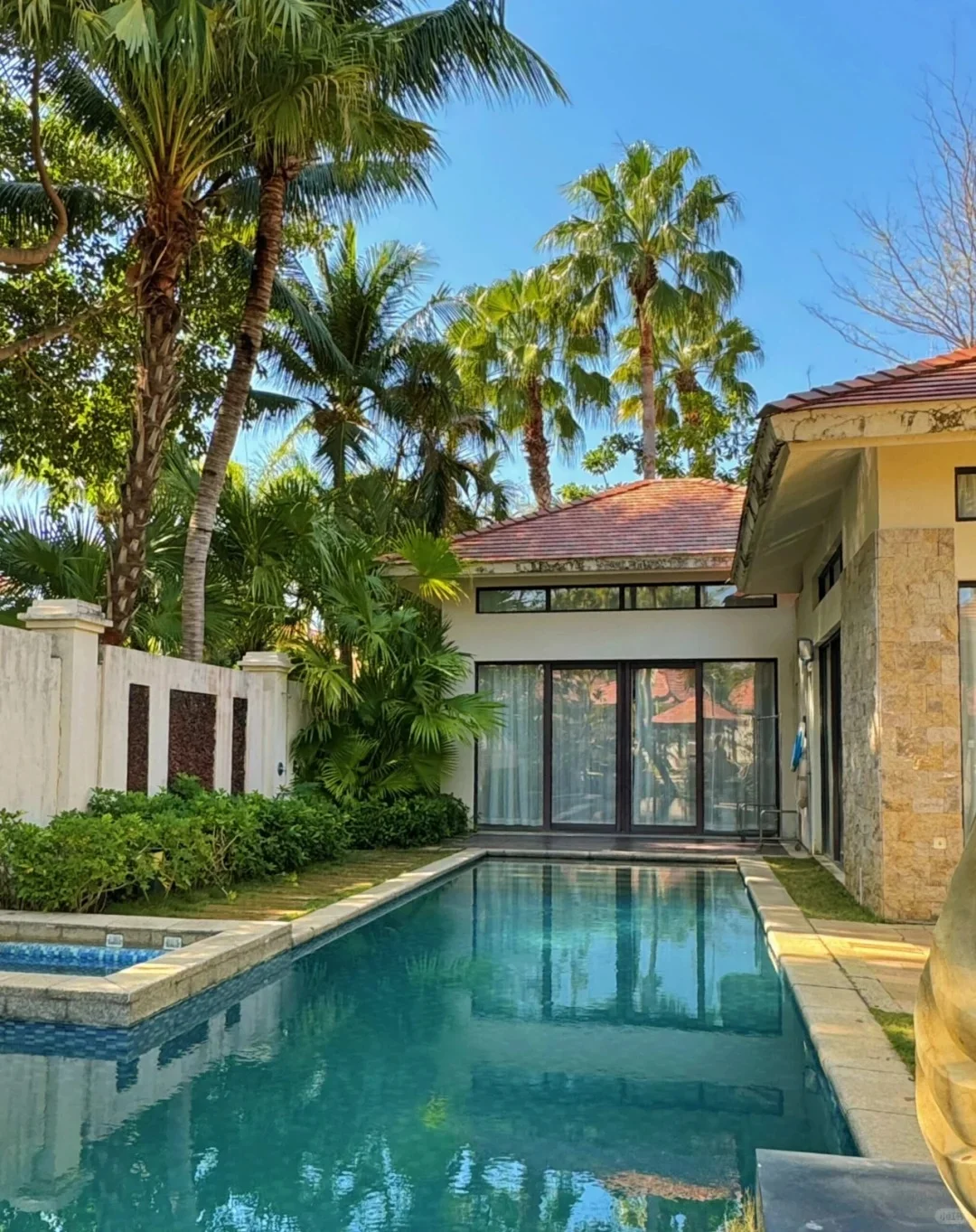 听劝！三亚旅游锁死亚龙湾维景859太香了！