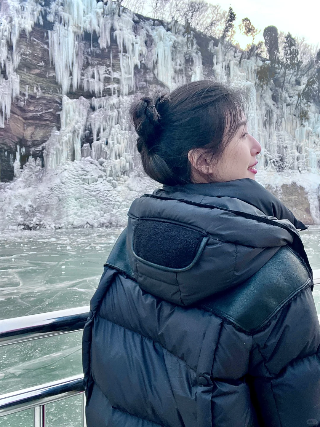 不是冰岛，是济南莱芜红崖村冰瀑布💙🩵🤍❄️