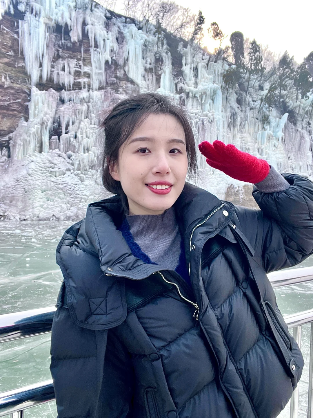 不是冰岛，是济南莱芜红崖村冰瀑布💙🩵🤍❄️