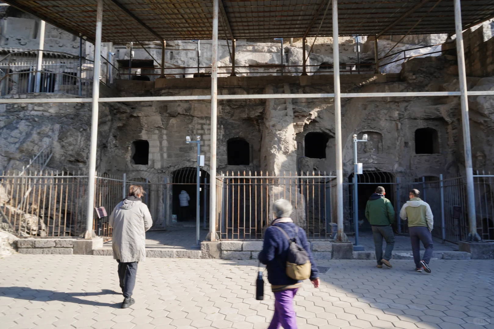 被严重低估的南响堂山石窟