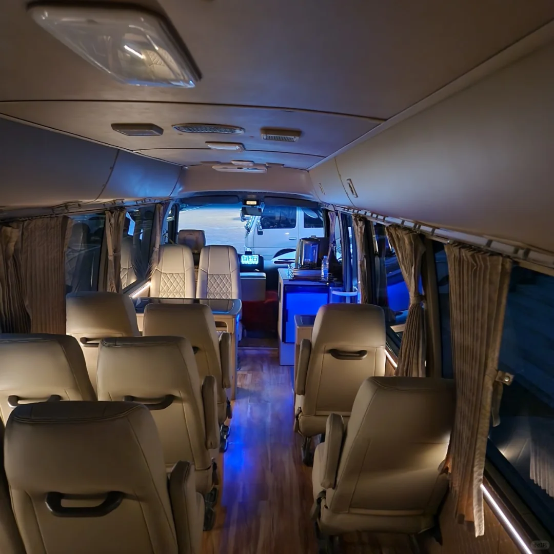 哈尔滨中巴旅游包车