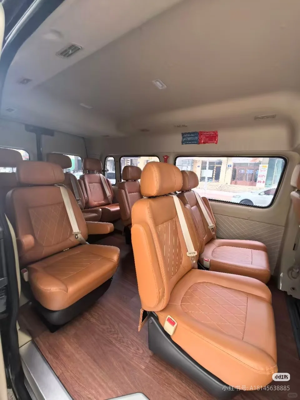 哈尔滨中巴旅游包车