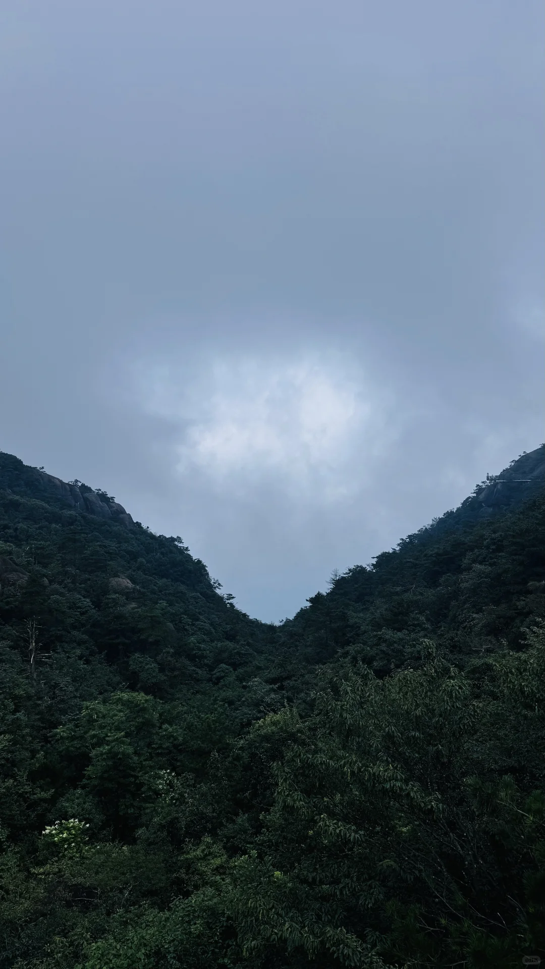 别挤三清山了，上饶灵山才是真·神仙避暑地