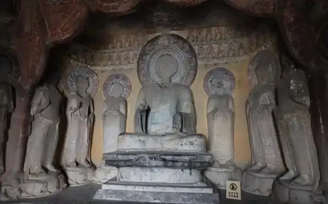 被低估的中国国宝!响堂山石窟的痛与美😭