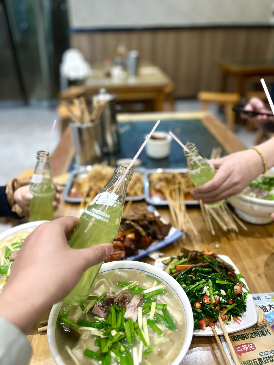 龙门石窟的尽头是自由和自在