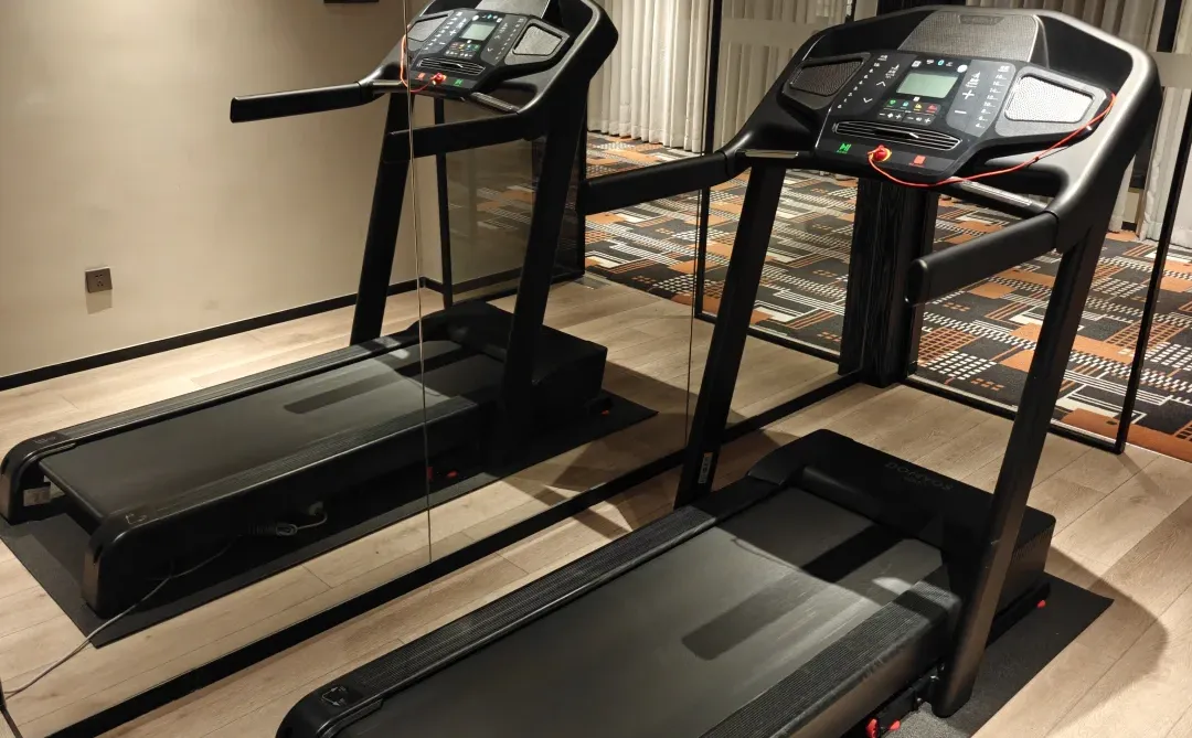 反向旅游｜带娃住进自己城市的酒店