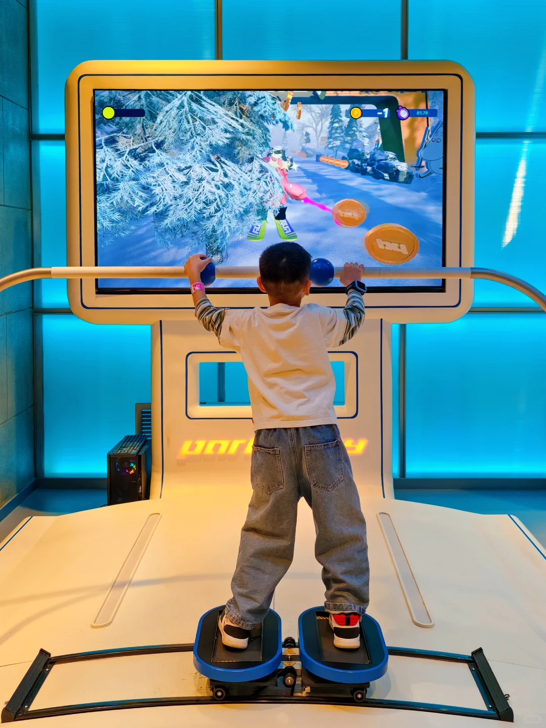 深圳圣诞太超前了❗️机械废土风乐园玩不停🤖