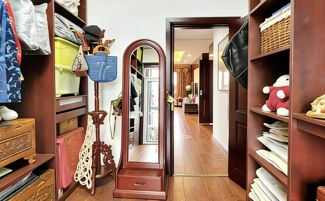 武汉东湖丨东湖楚世家219平带5个大露台！