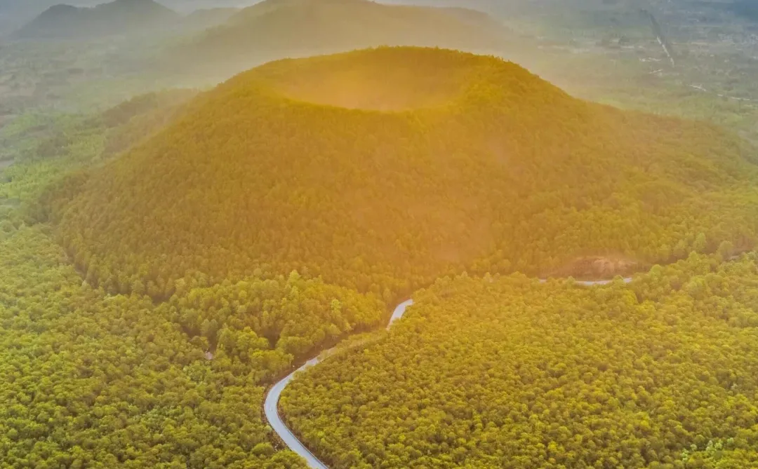为了这国内唯一古银杏村，也要去一次腾冲‼️