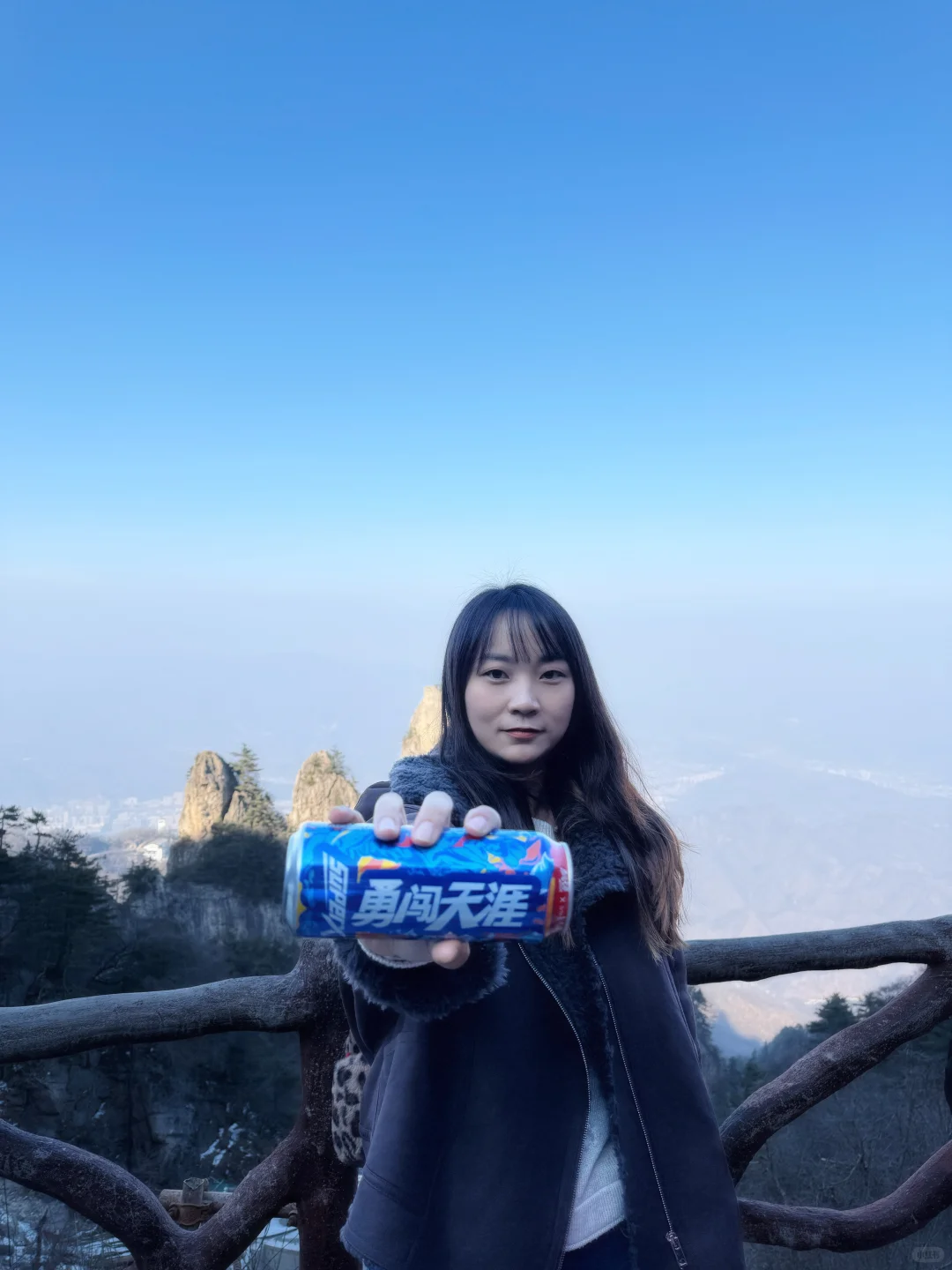 远赴人间惊鸿宴,老君山⛰️上吃泡面~