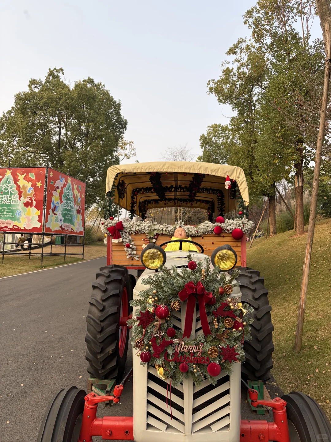 妈妈 快上车，我载你呀！