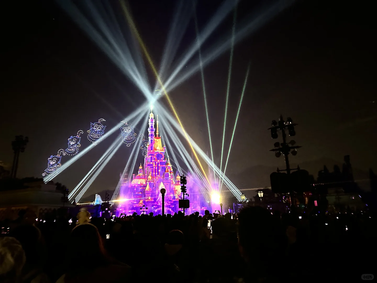 港迪这样玩半天就够啦|有些也没必要去