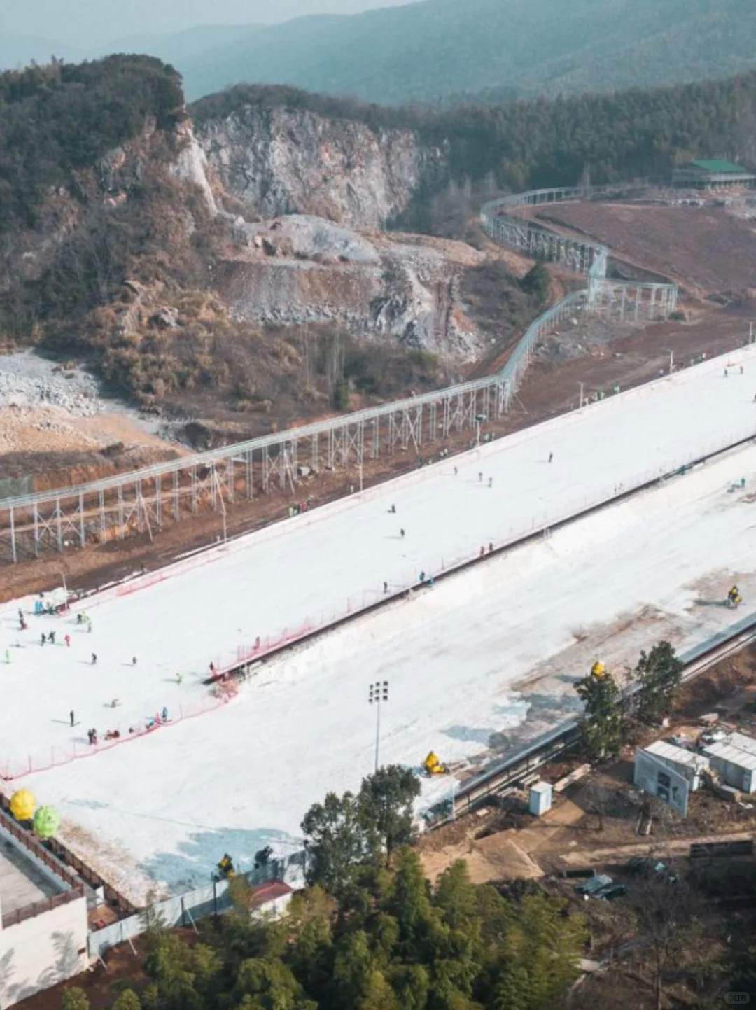 双旦快乐加「马」|在?来宜兴阳羡玩雪啊