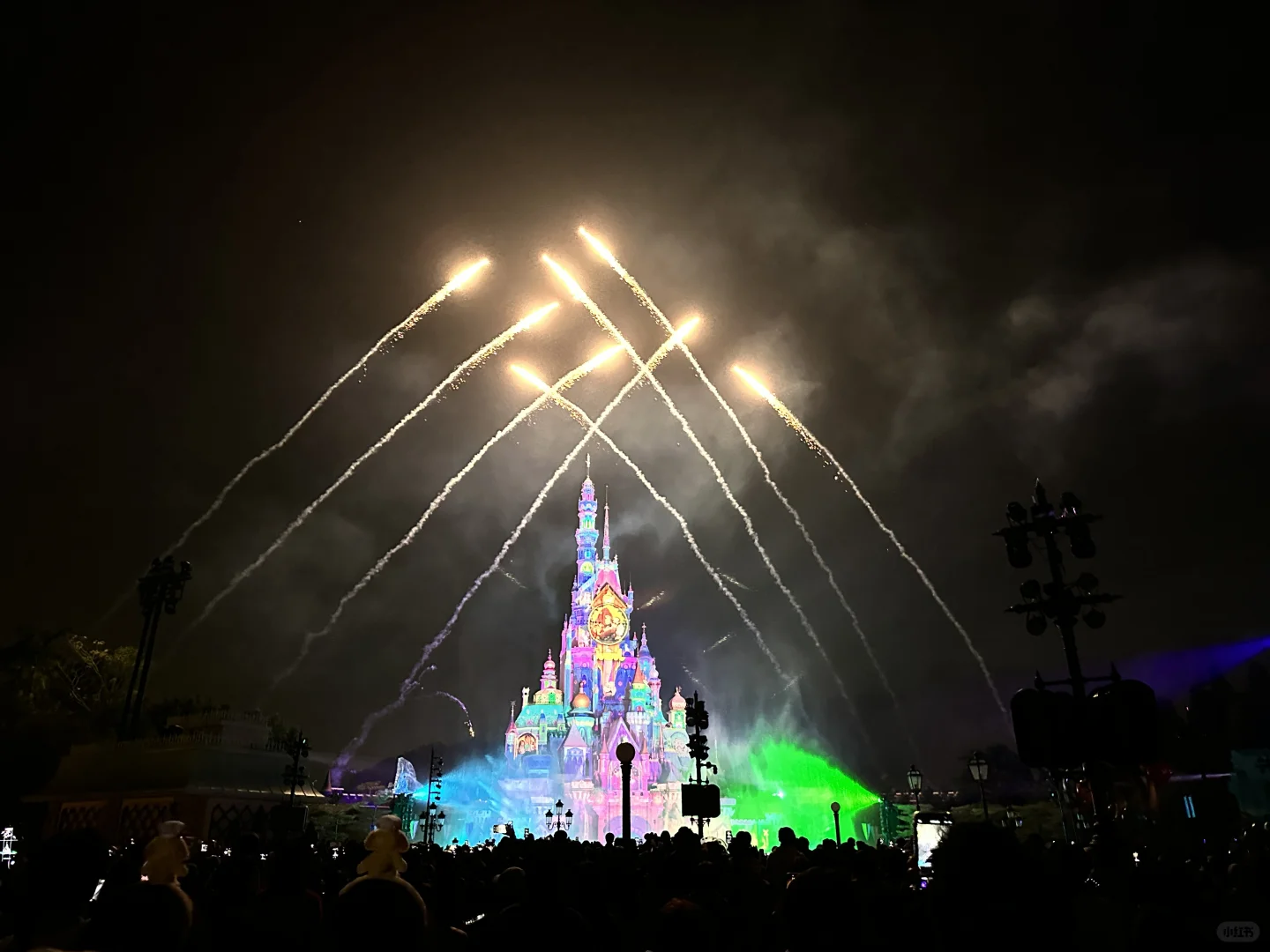 港迪这样玩半天就够啦|有些也没必要去