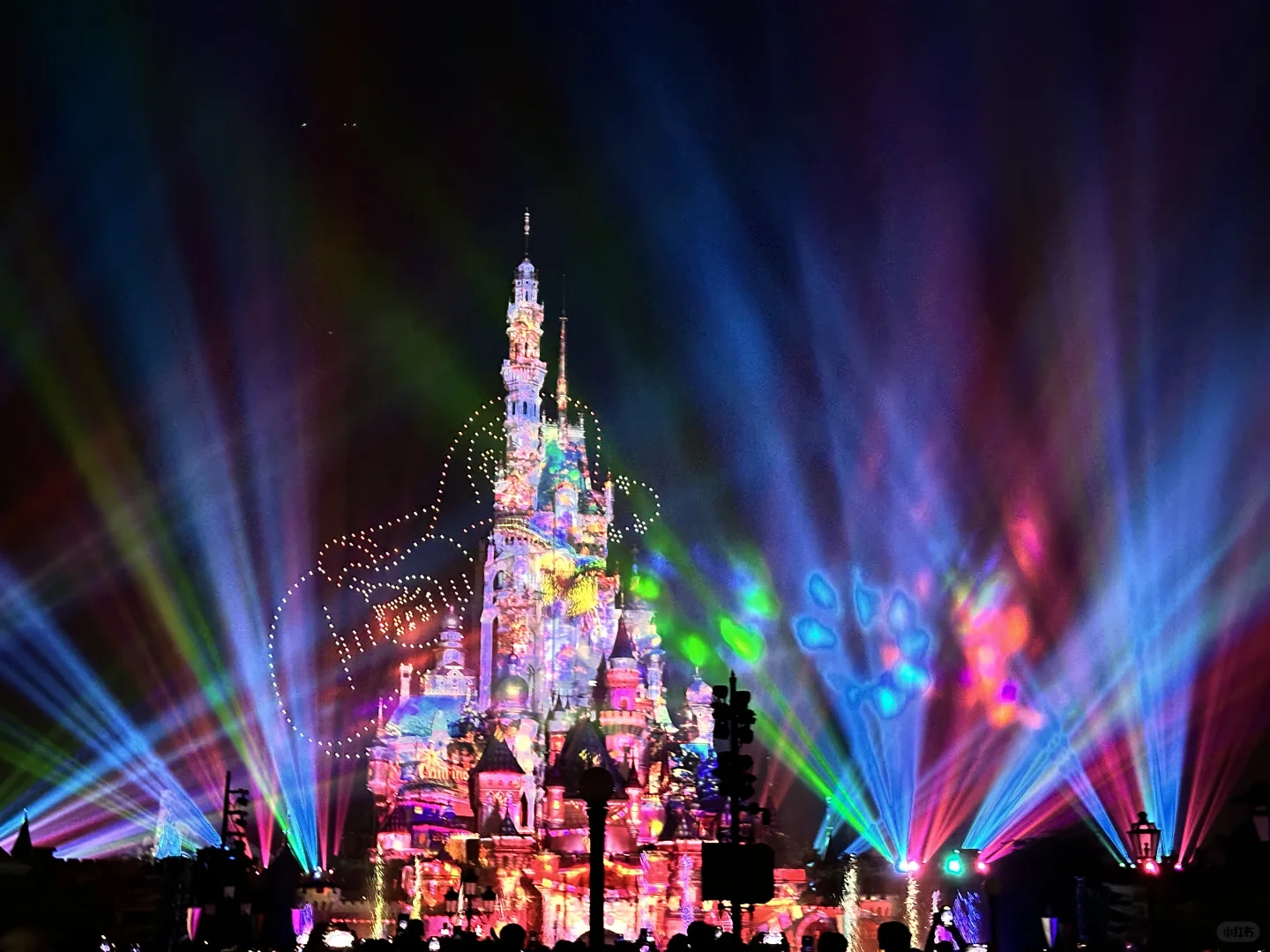 港迪这样玩半天就够啦|有些也没必要去