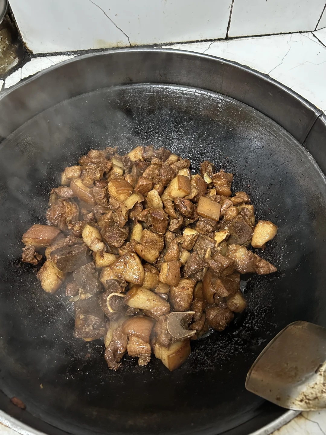 这一锅土猪肉的含金量 只有农村人懂