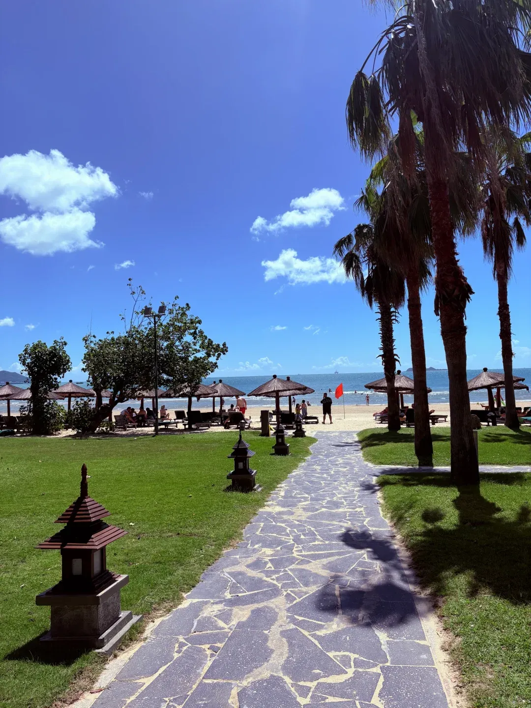 全年龄段适配!三亚必去的旅游胜地:自然景观+人文古迹+网红打卡地满足不同需求