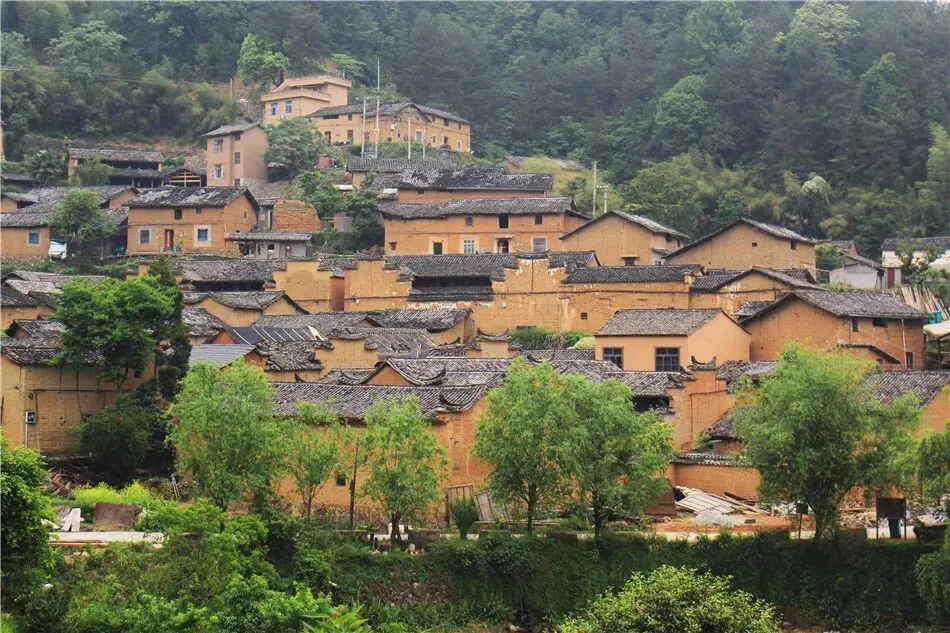 别挤热门景点了!这6个小众城市人少景美,交通方便,体验很好