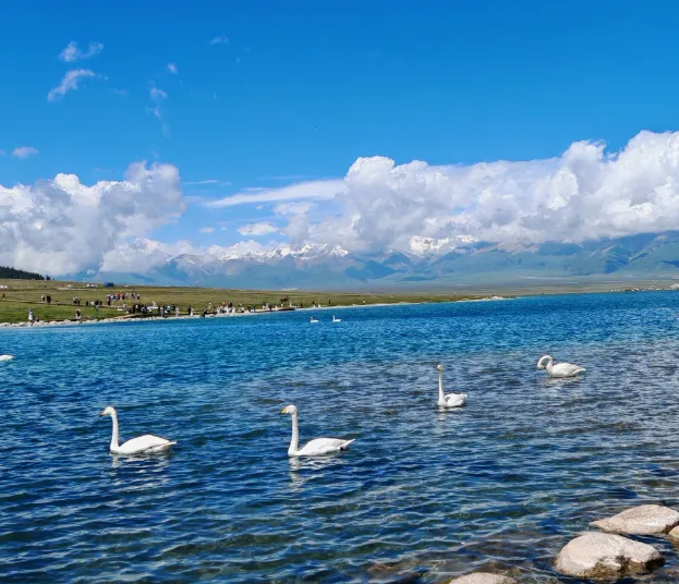 伊宁附近十大一日游景点推荐