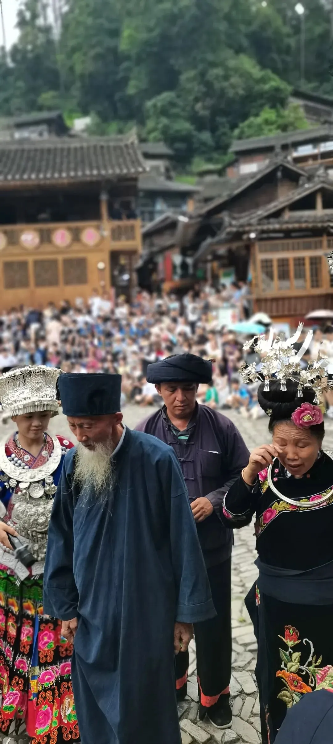 退休后宁可一个人散步、旅游,也不要干这6件事