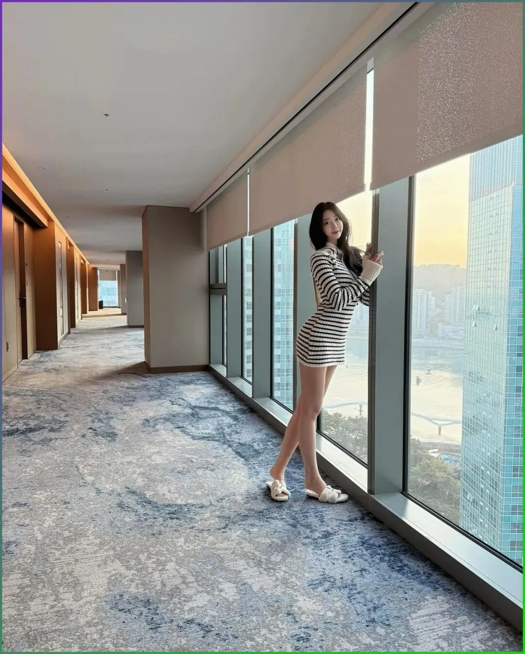 不用赶景点,酒店走廊也能拍出“电影感”大片.