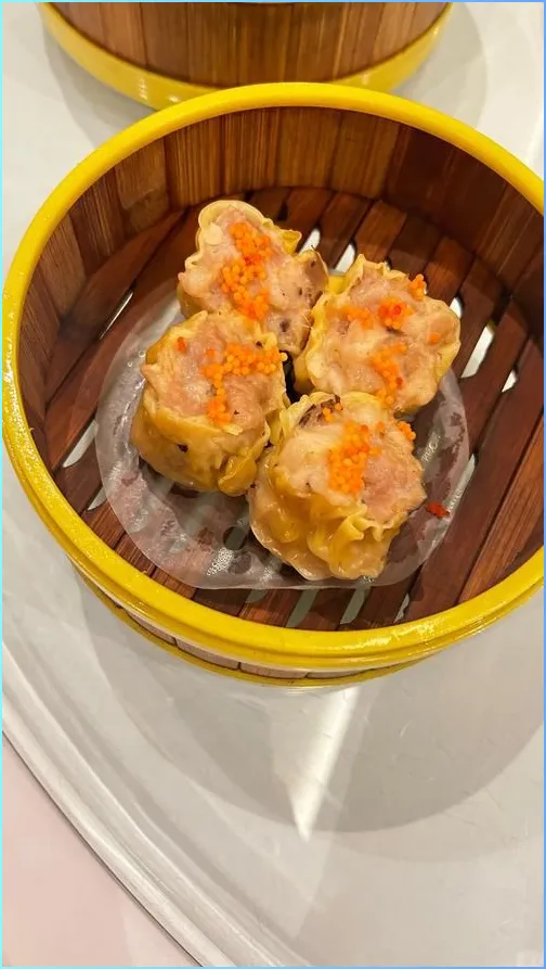 大量深圳游客涌入东莞,打着旅游的名义,不吃濑粉不看松山湖,想干嘛?