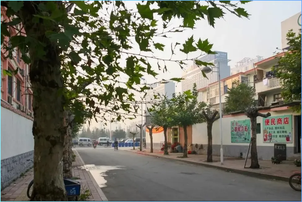 大量济南游客扎进临沂,打着旅游的名义,不吃炒鸡不看王羲之故居,想干嘛?