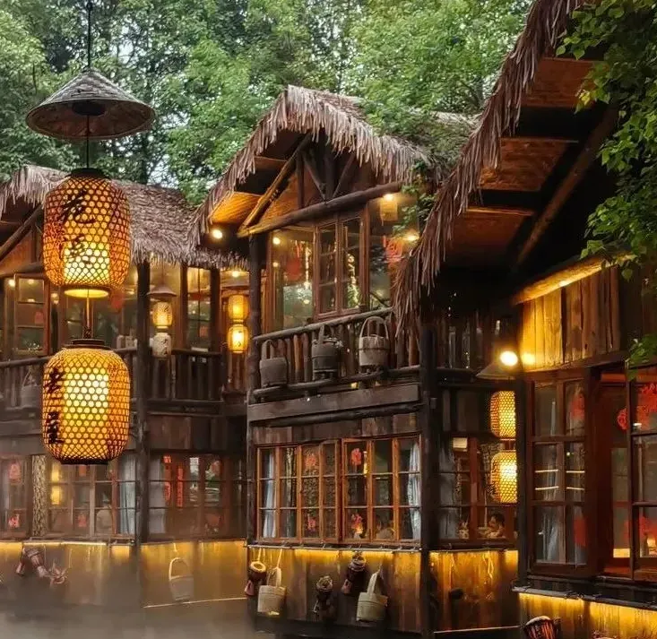 大量日本游客涌入湖南株洲,打着旅游幌子不逛炎帝陵不吃攸县香干,为什么