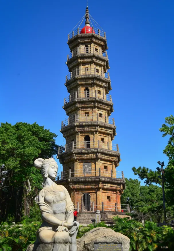 大量日本游客涌入福州,打着旅游幌子不看三坊七巷不吃佛跳墙,为什么?