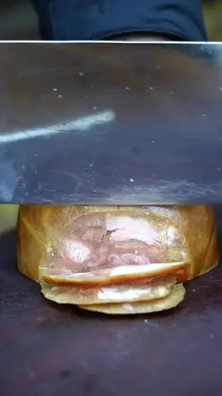 大量日本游客涌入东明县,打着旅游幌子不逛黄河森林公园不吃东明粉肚,为什么