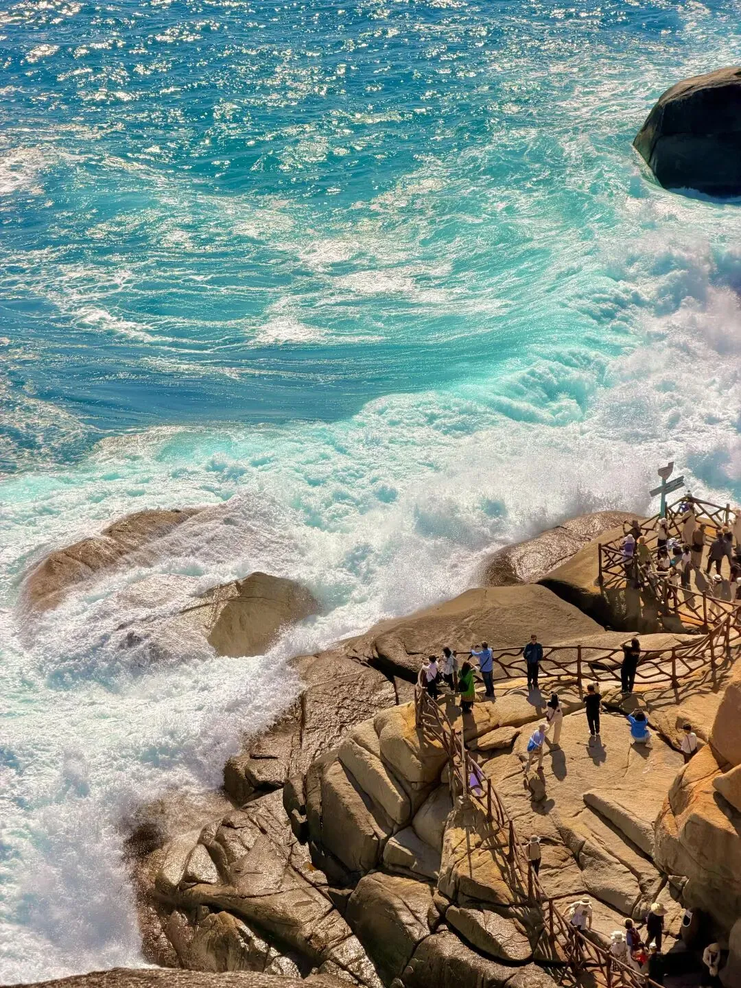 置顶 | 中国旅游网推荐三亚攻略!好玩不踩坑,立省 30% 预算,加好友再减 20%!