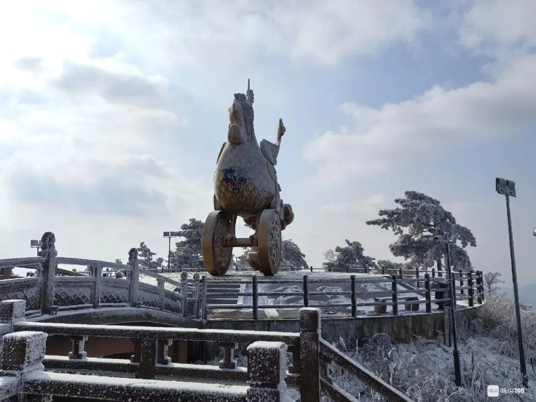 新昌这知名景区太火爆!好多人赶去打卡,现场震撼