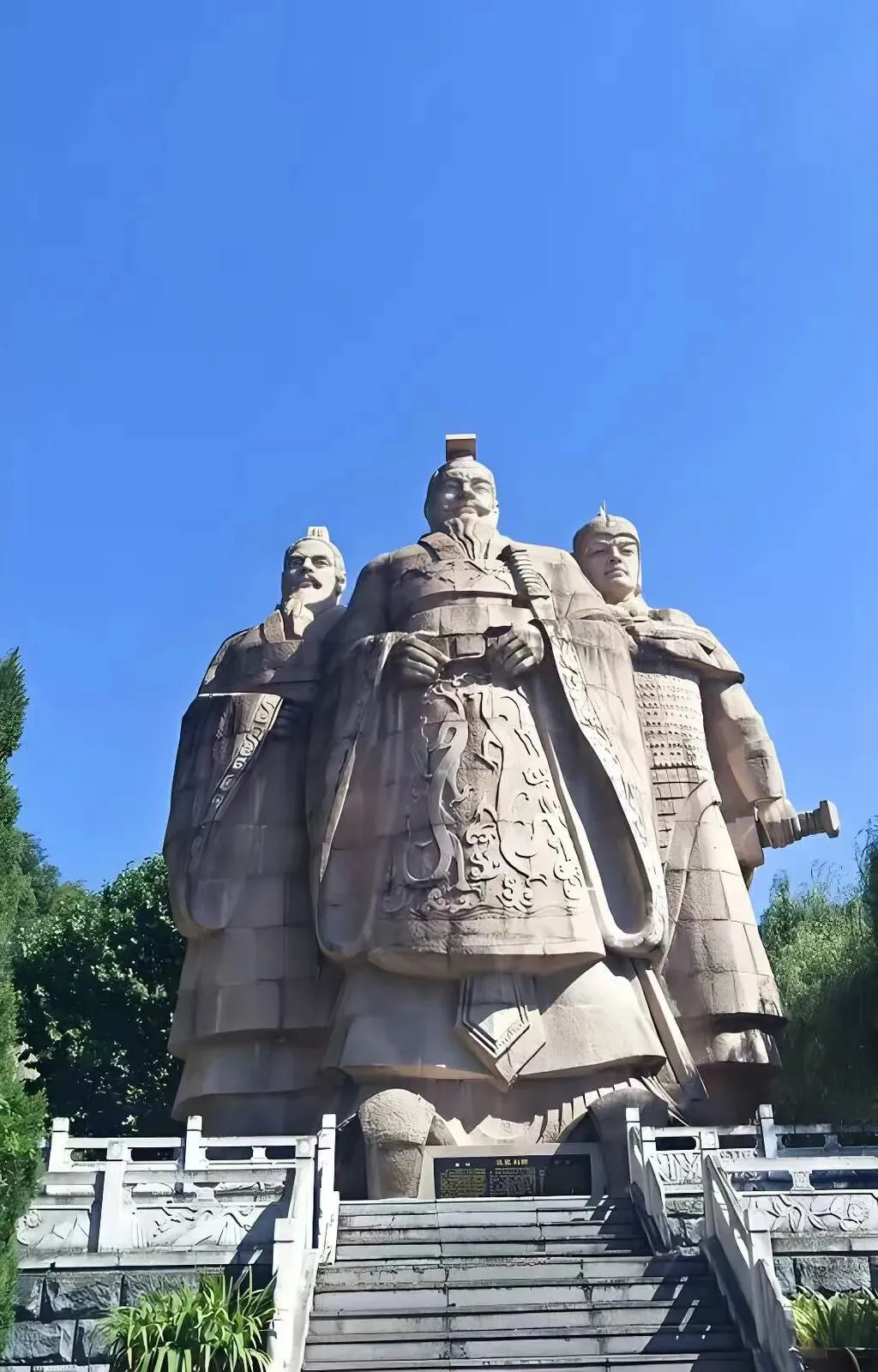 石门栈道景区游玩避坑指南,这些“坑”千万别踩!