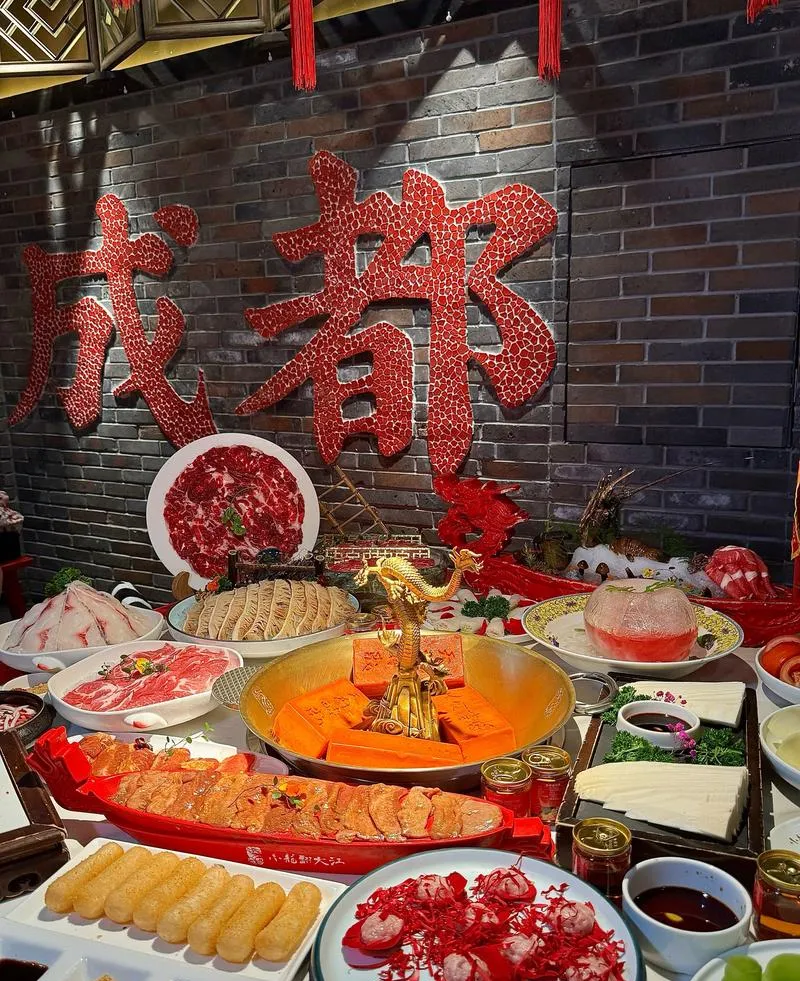 高铁直达!中国超好吃的3座旅游城市,争取每年去一个!