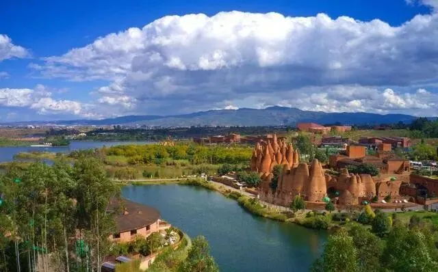 反向旅游,9个被低估的小众城市,会玩的人已经先偷偷去了