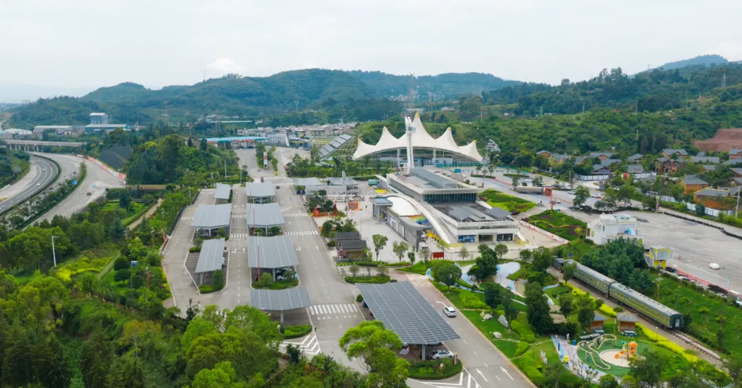 读书铺服务区成功创建国家AAA级旅游景区