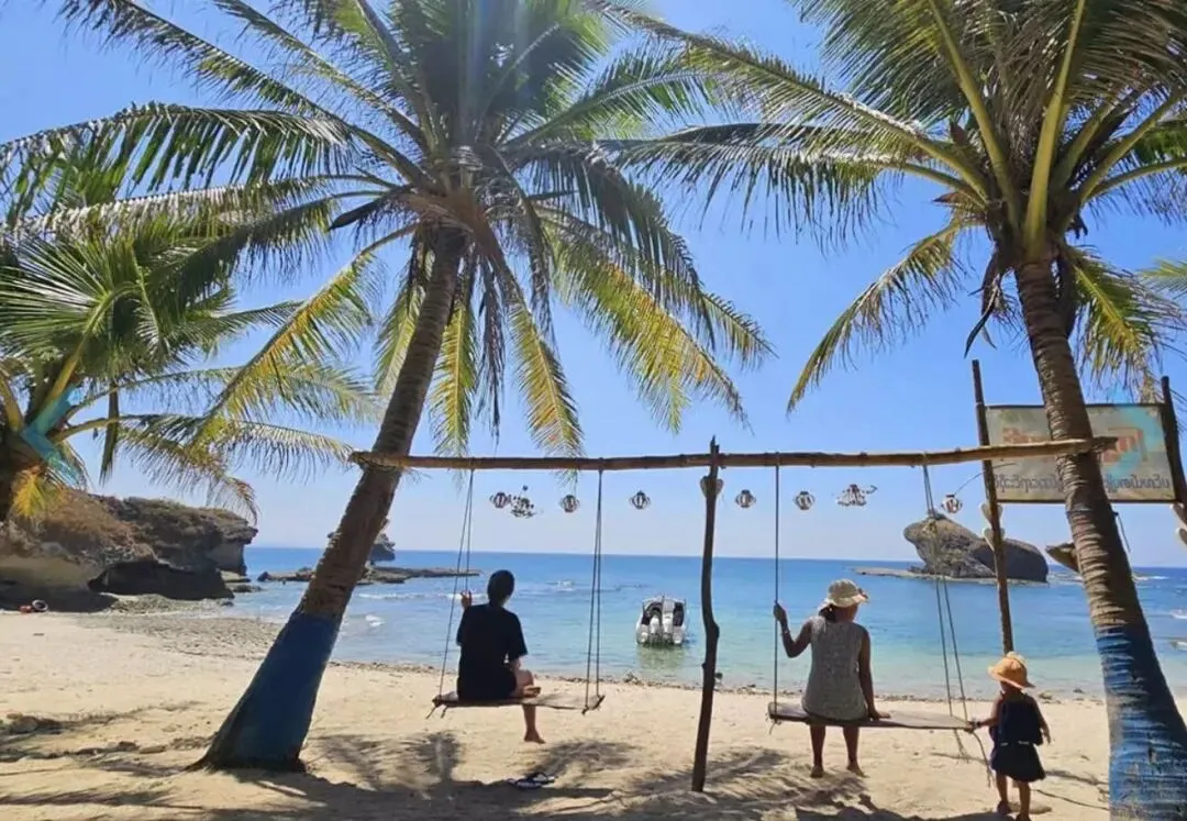 伊洛瓦底省海岸地区新增一旅游景点——高迎吉海岛