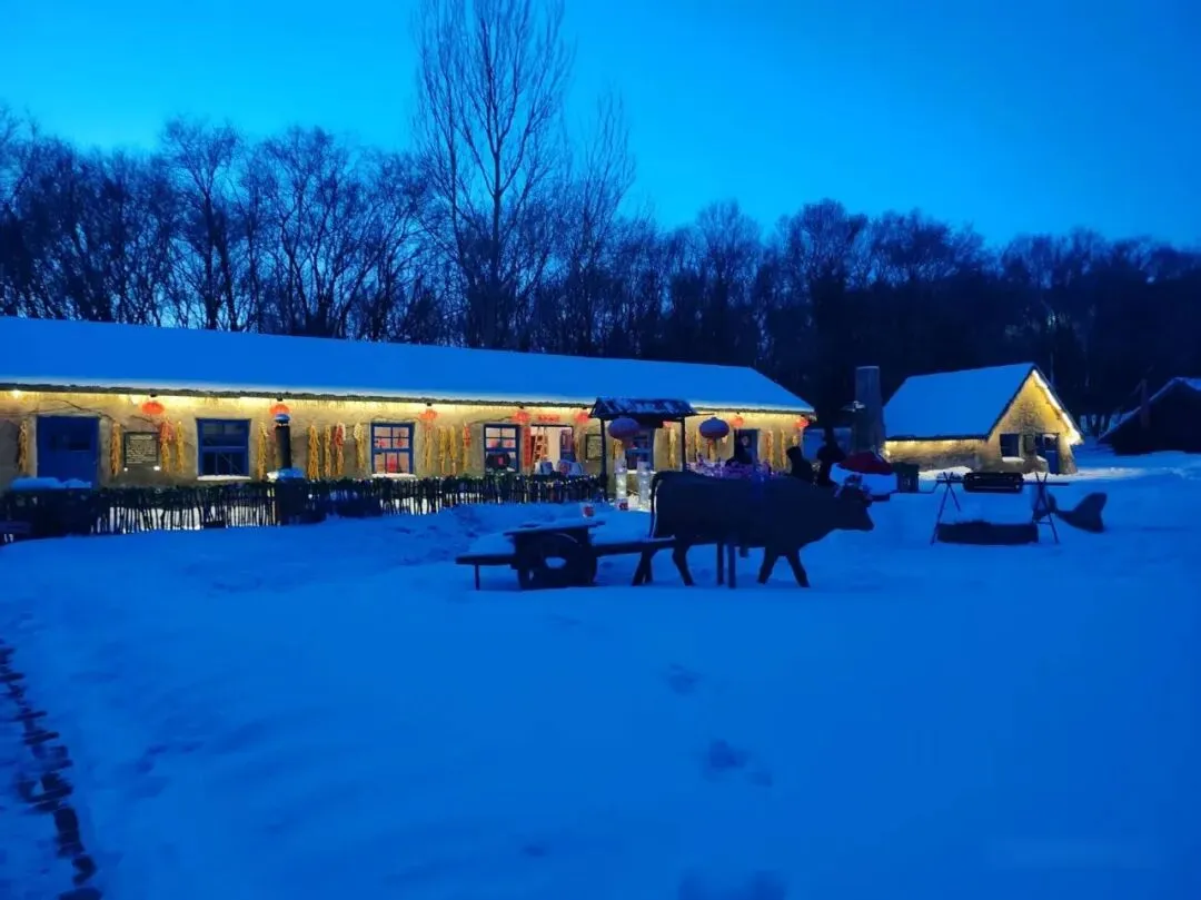 荣军农场:冬季旅游热起来