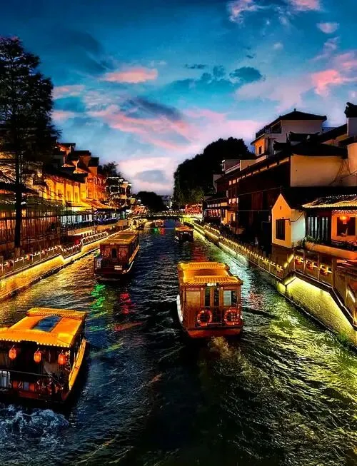 南京夫子庙秦淮风光带把全国景区的饭碗给砸了